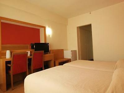 Diana Hotel Chios Town Bagian luar foto